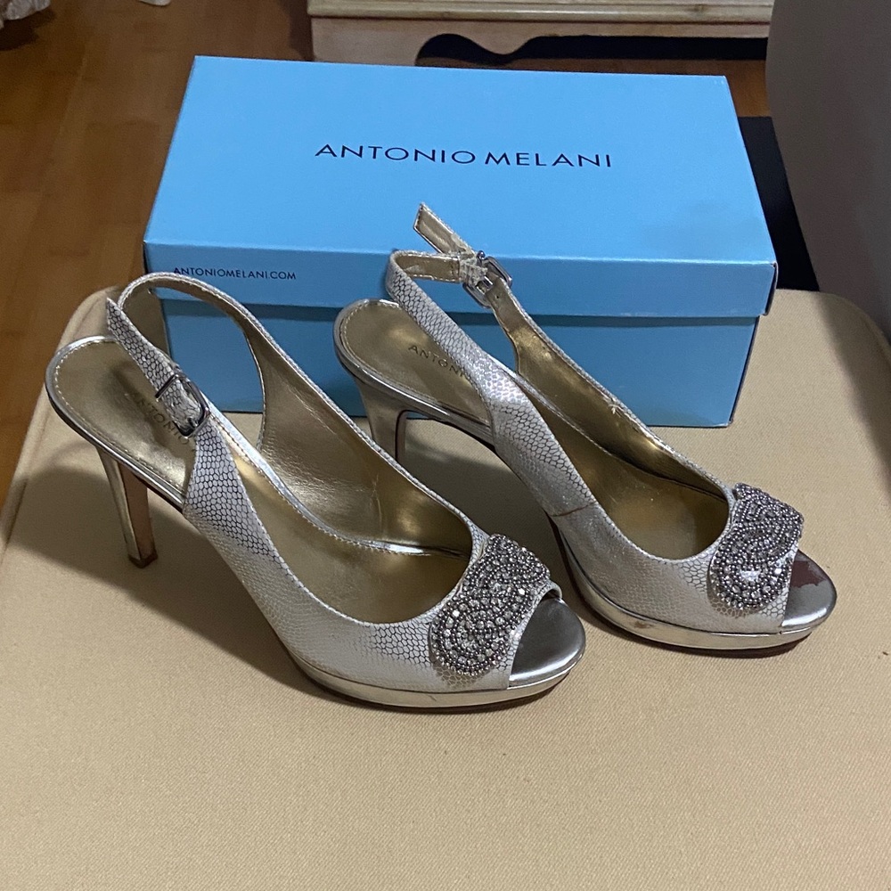 ANTONIO MELANI Silver Crystal-Embellished Peep-Toe Slingback Heels